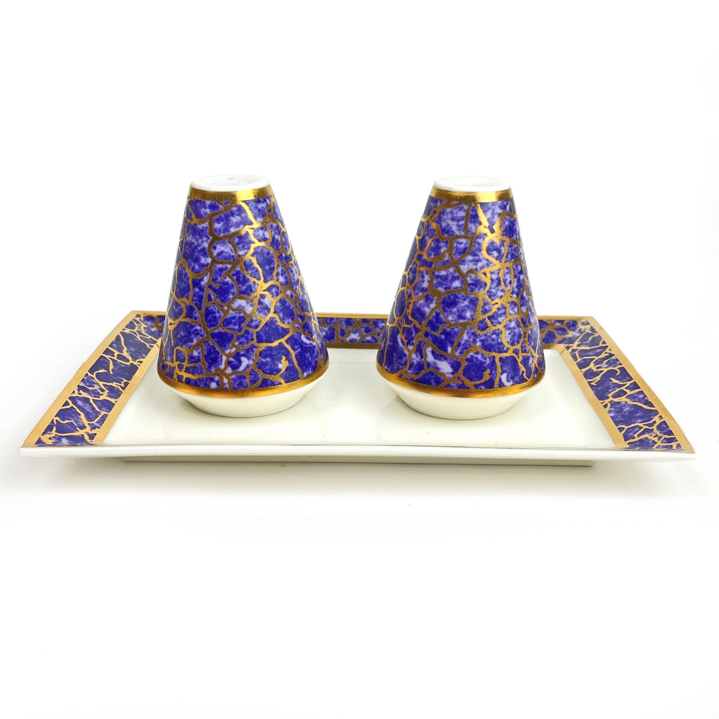 Amalfi Salt & Pepper with Tray--turquoise with gold crackle rim